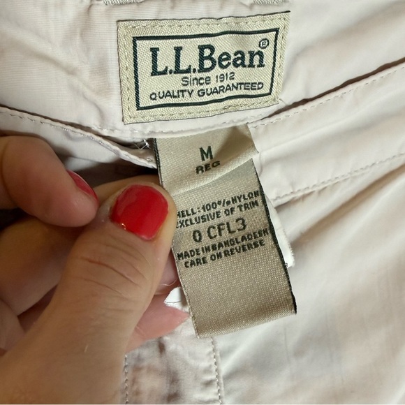 LL Bean adjustable pants/shorts • Women’s Med - Picture 6 of 9